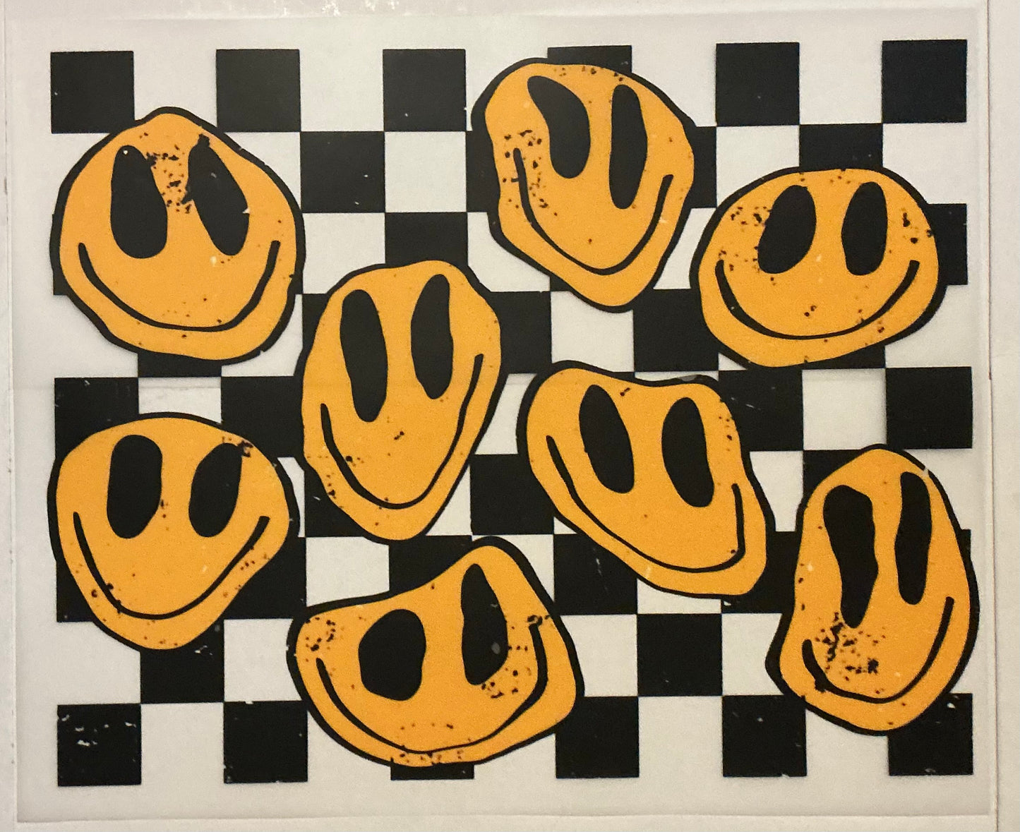 Trippy checkered smiles