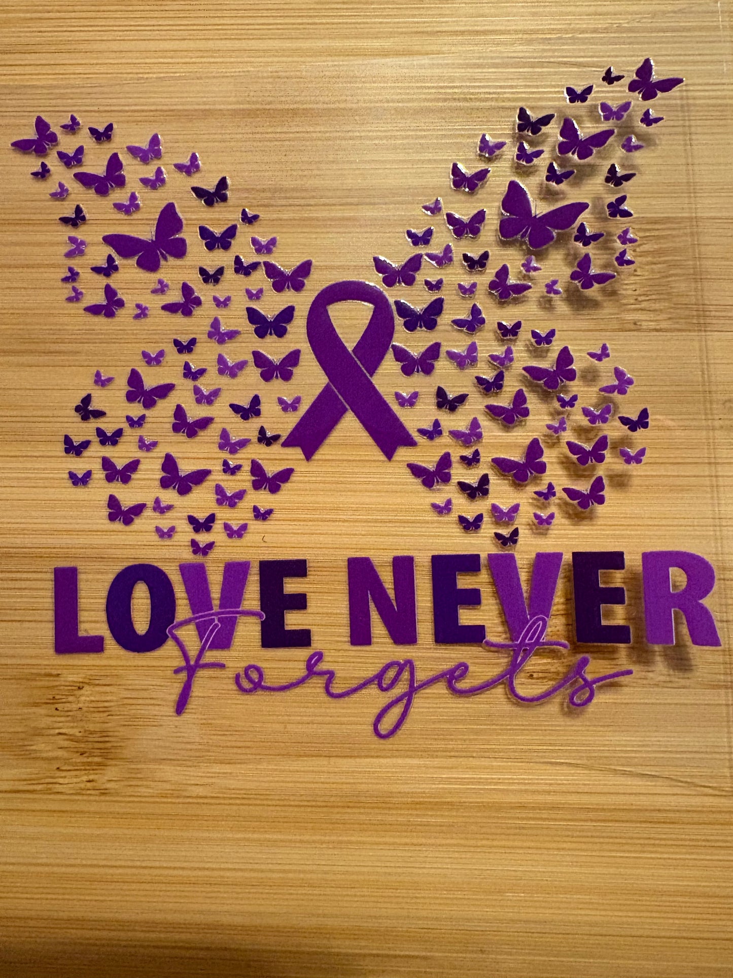 Love never forgets
