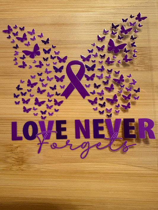 Love never forgets