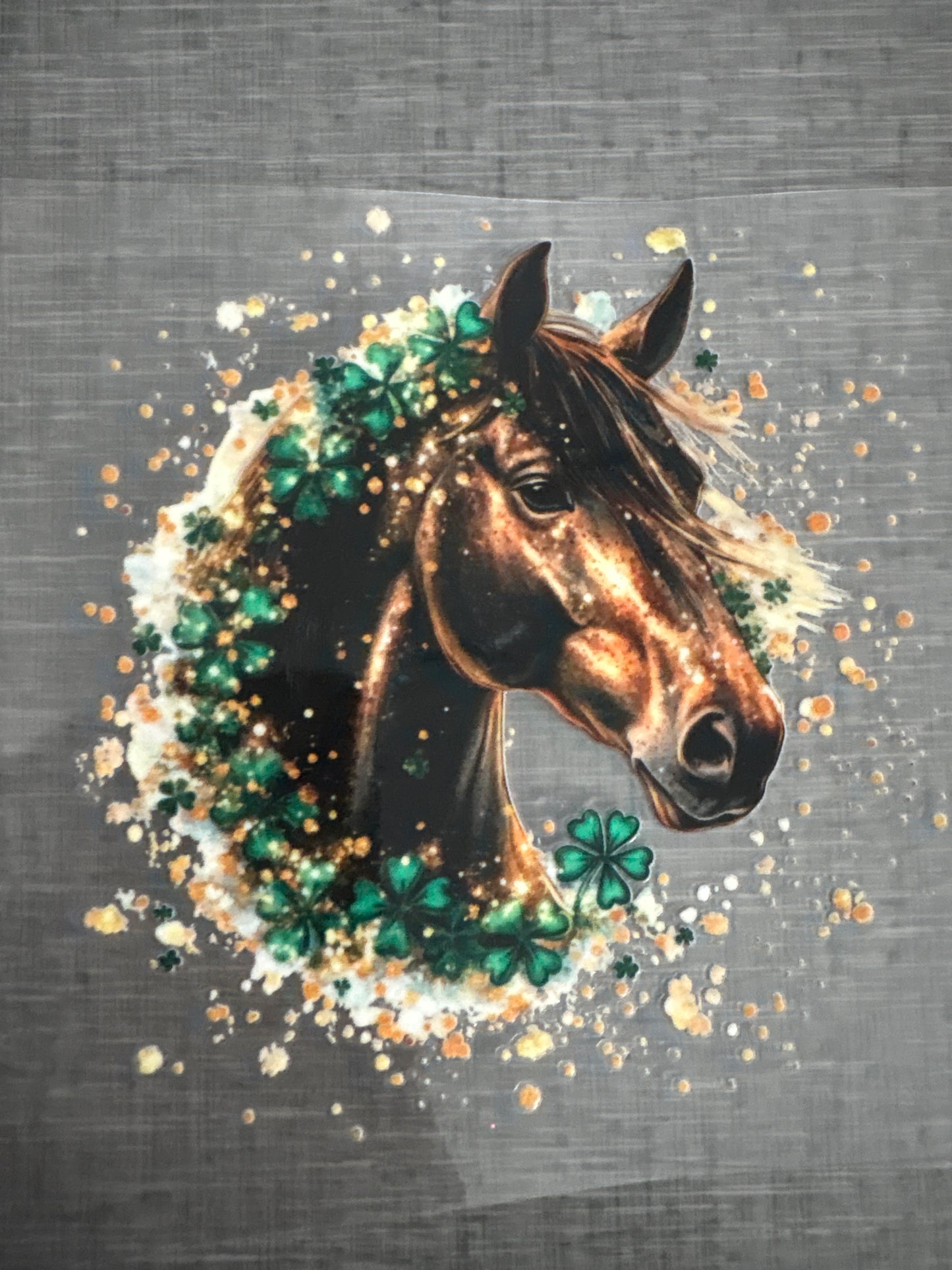 Horse w clovers