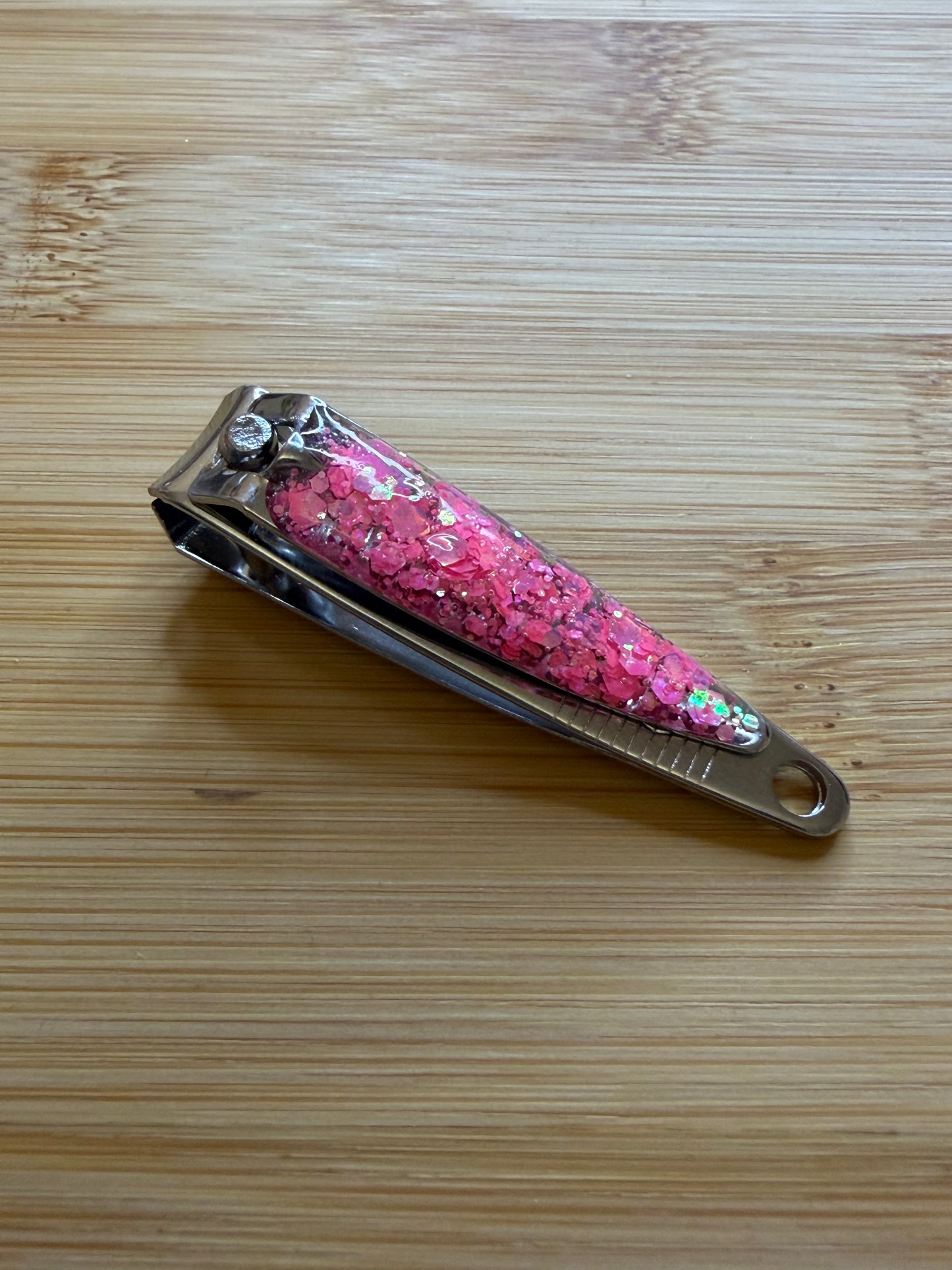 Glitter nail clippers